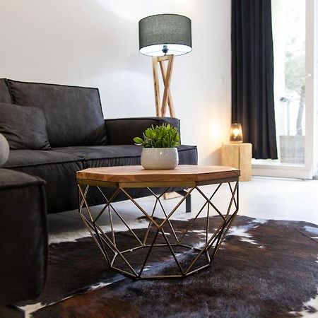 Lucky Apartment أوميس المظهر الخارجي الصورة